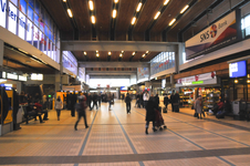 814623 Gezicht in de Stationshal van het Centraal Station te Utrecht.